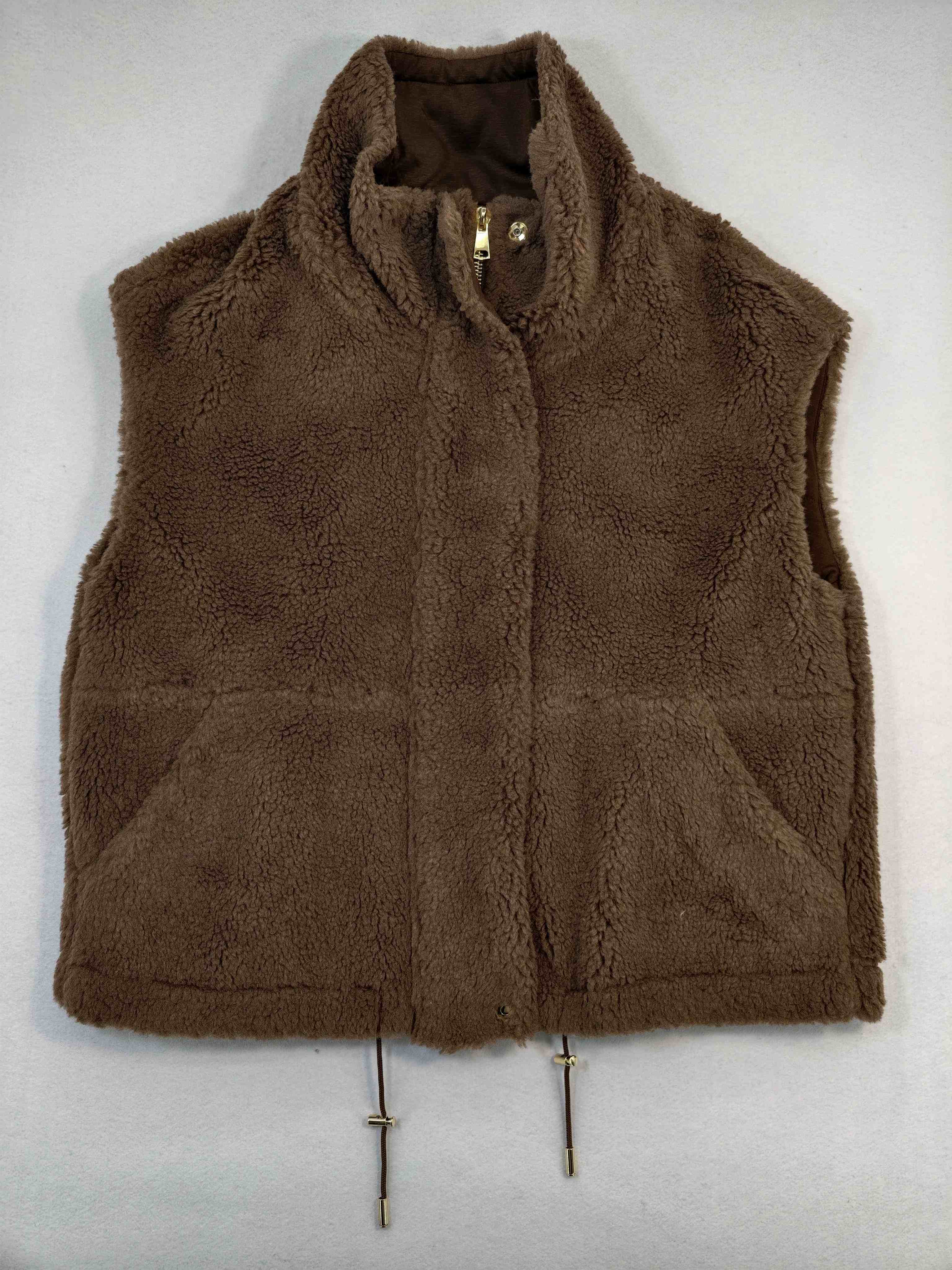 380 GSM Sherpa zip vest for OEM development