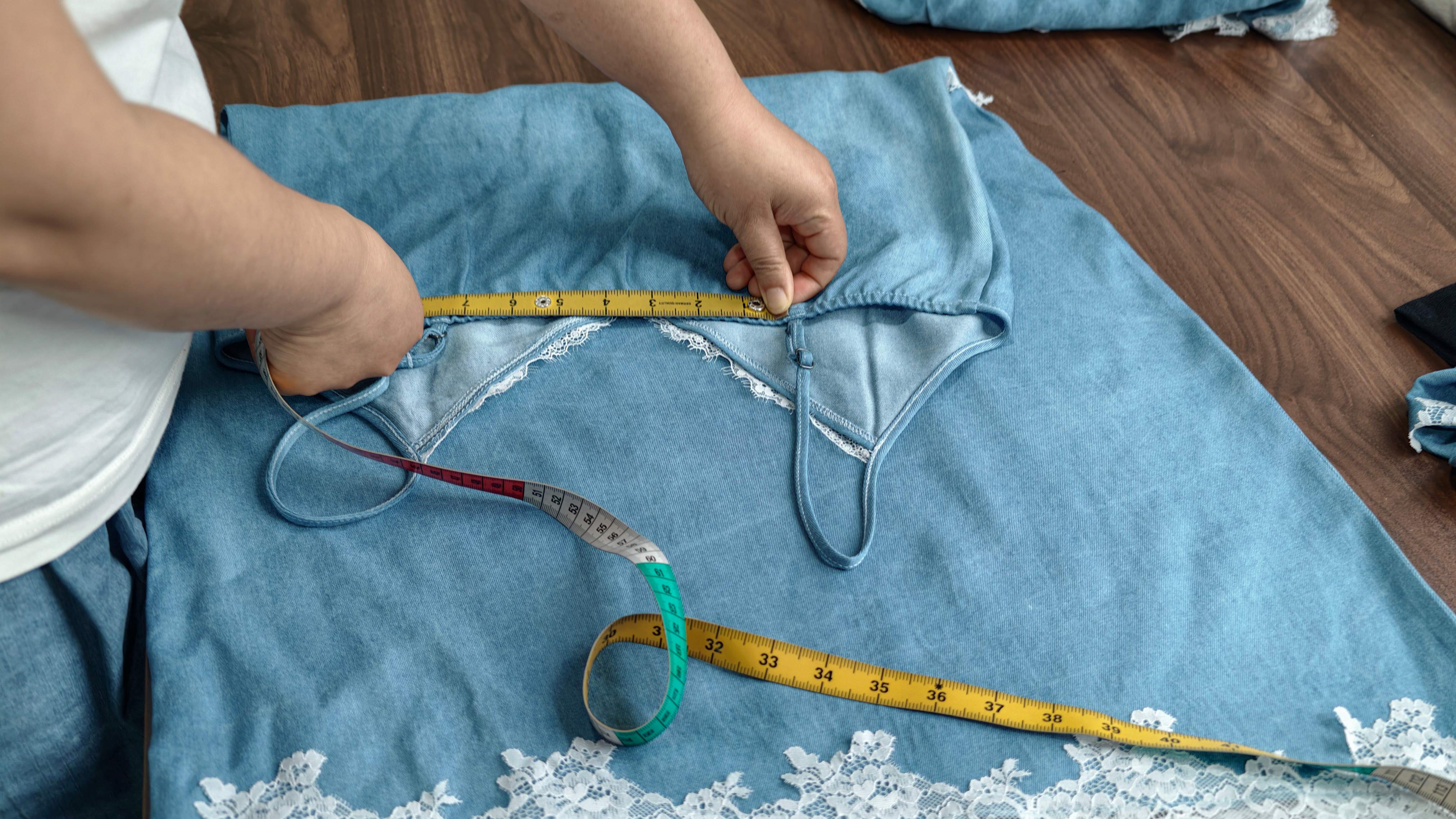 garment sample measurement check before sample approval