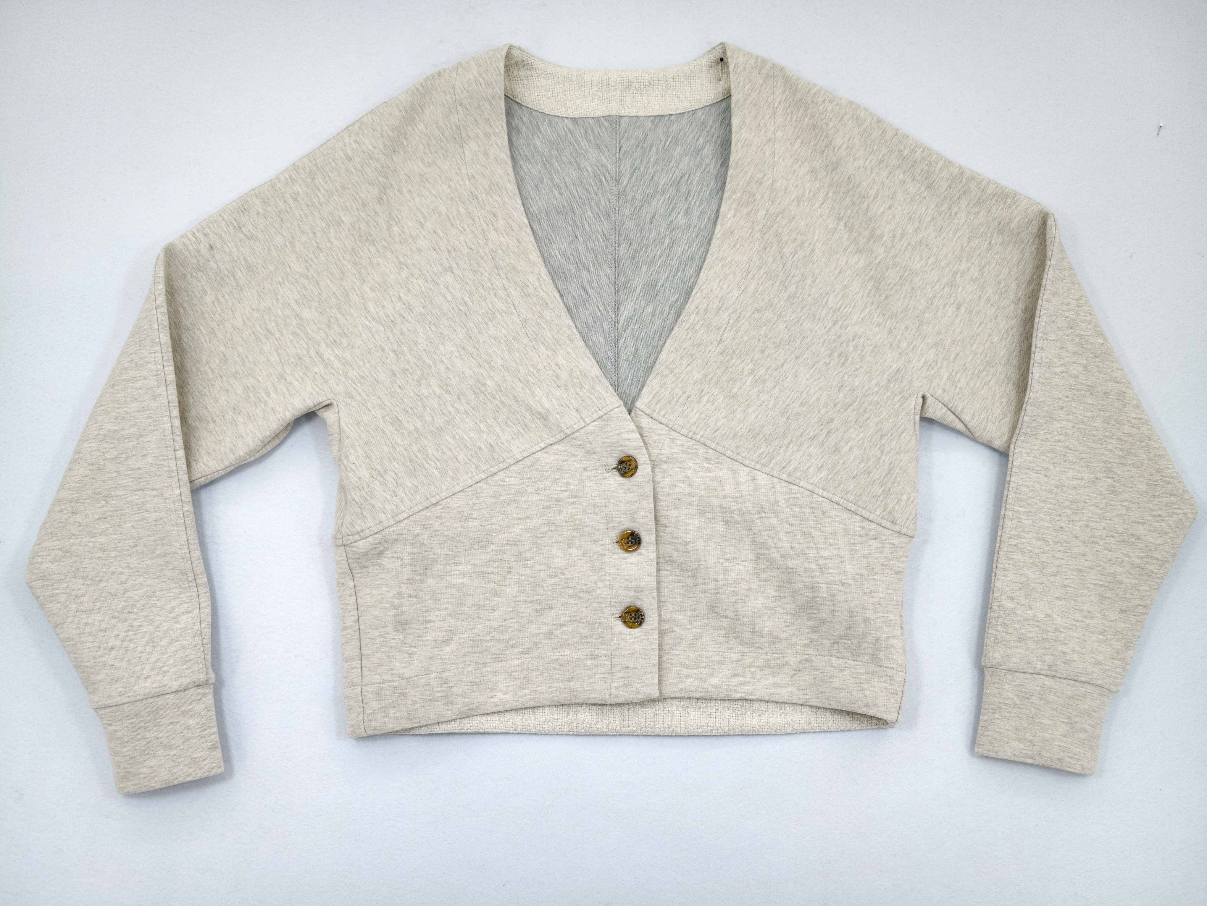 Heathered scuba V-neck cardigan for private label production