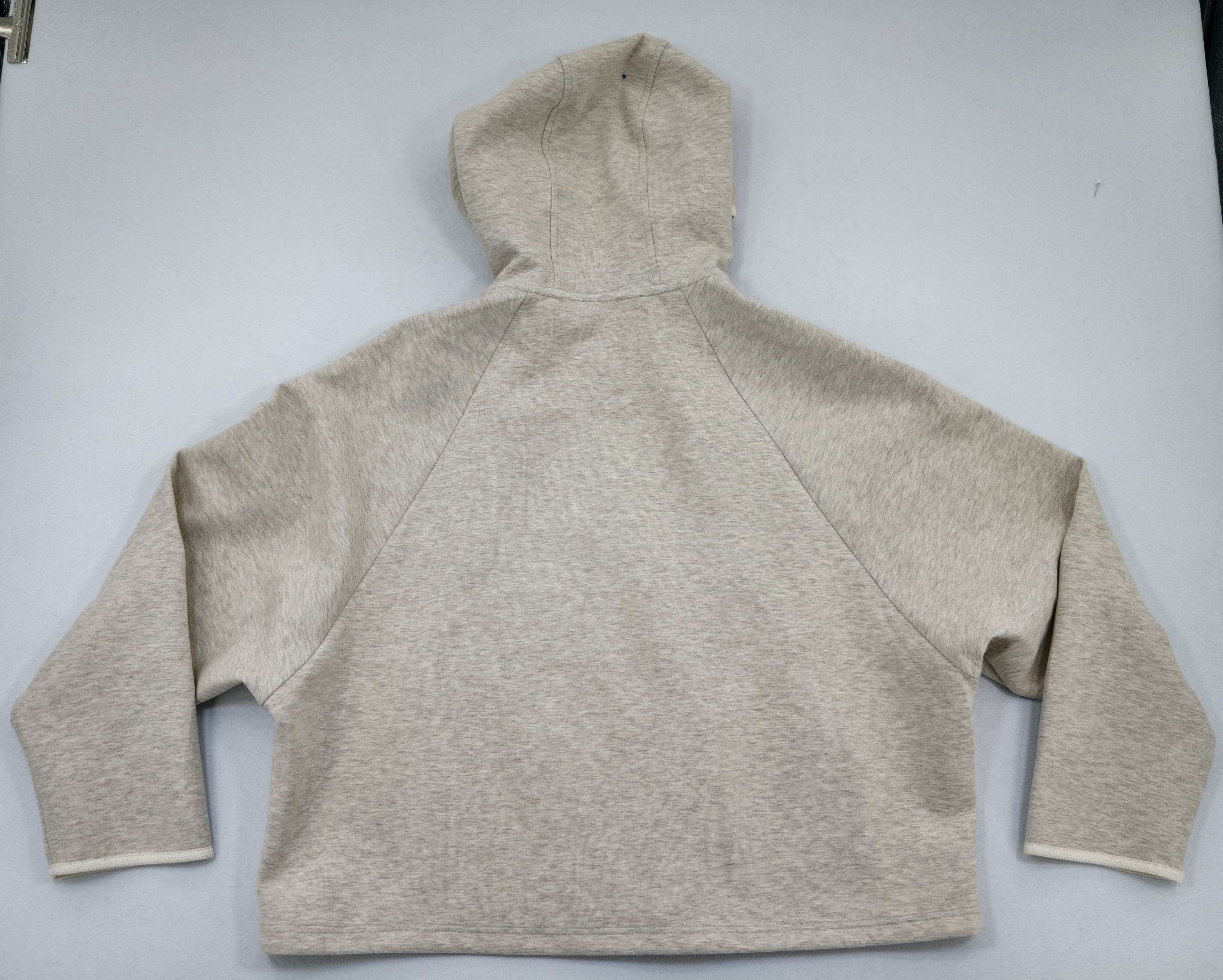 Raglan hoodie back construction for custom apparel production
