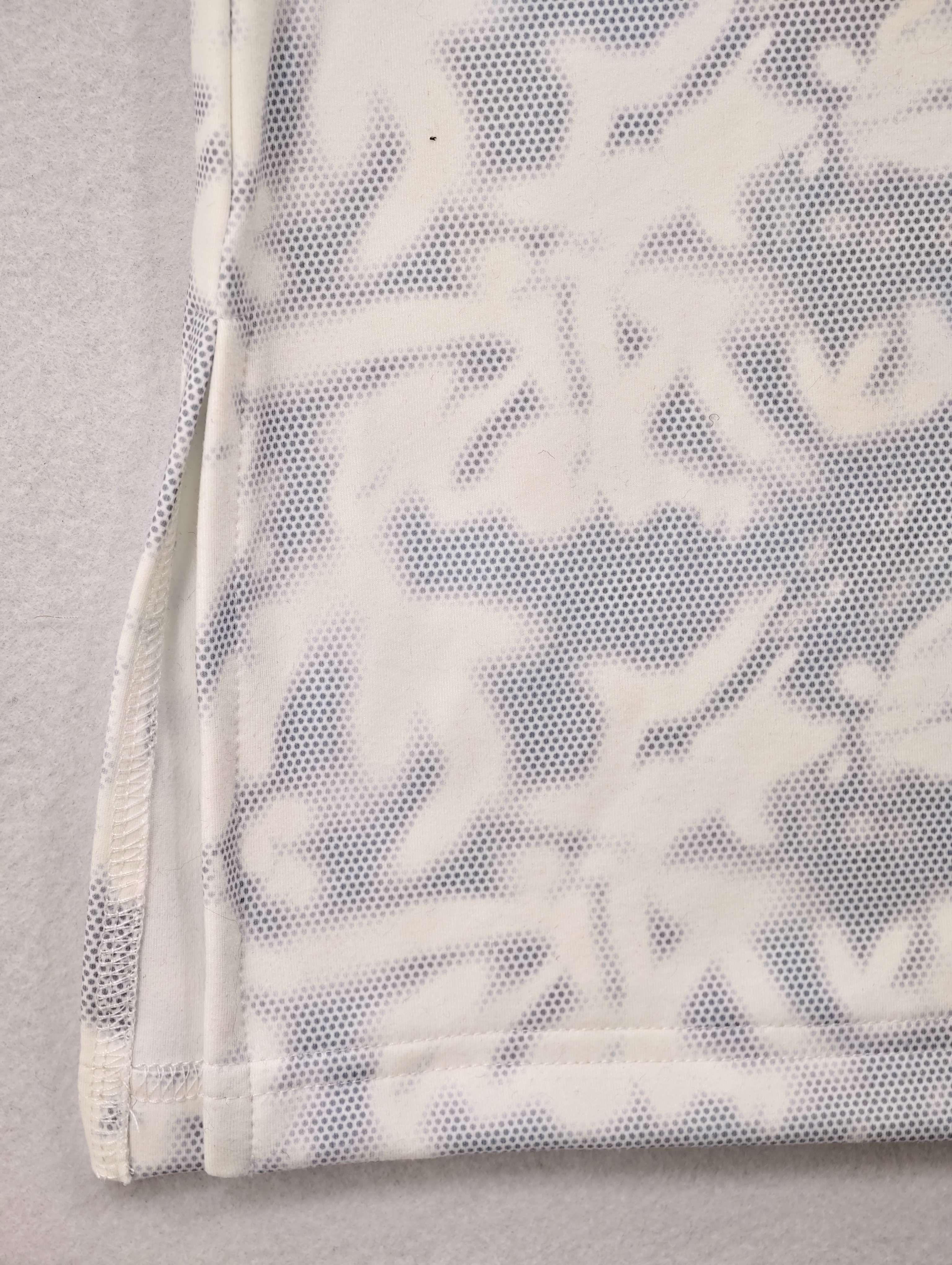 Flared leg hem with neat double-needle stitching