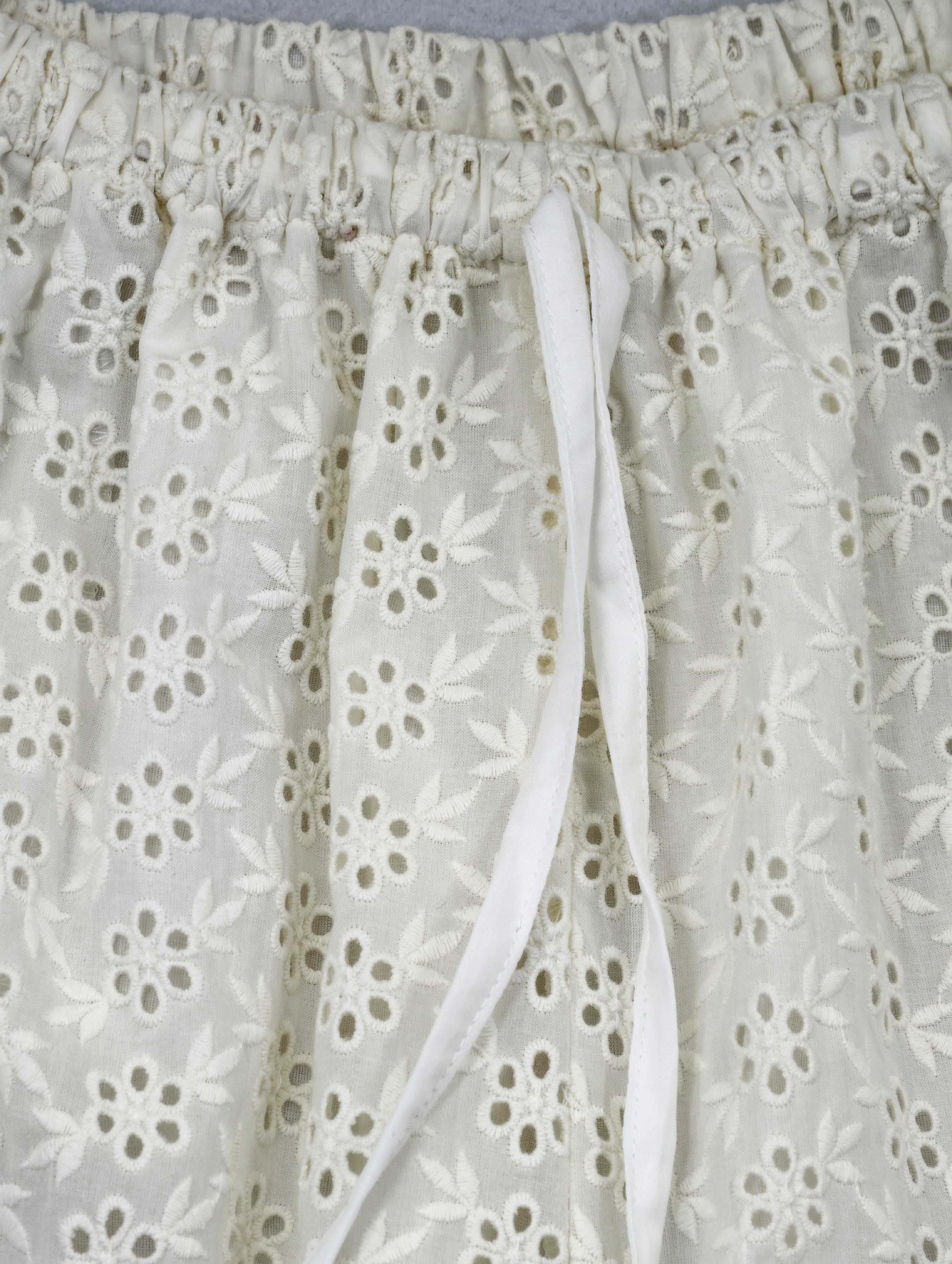 Elastic drawstring waistband construction on custom summer pants