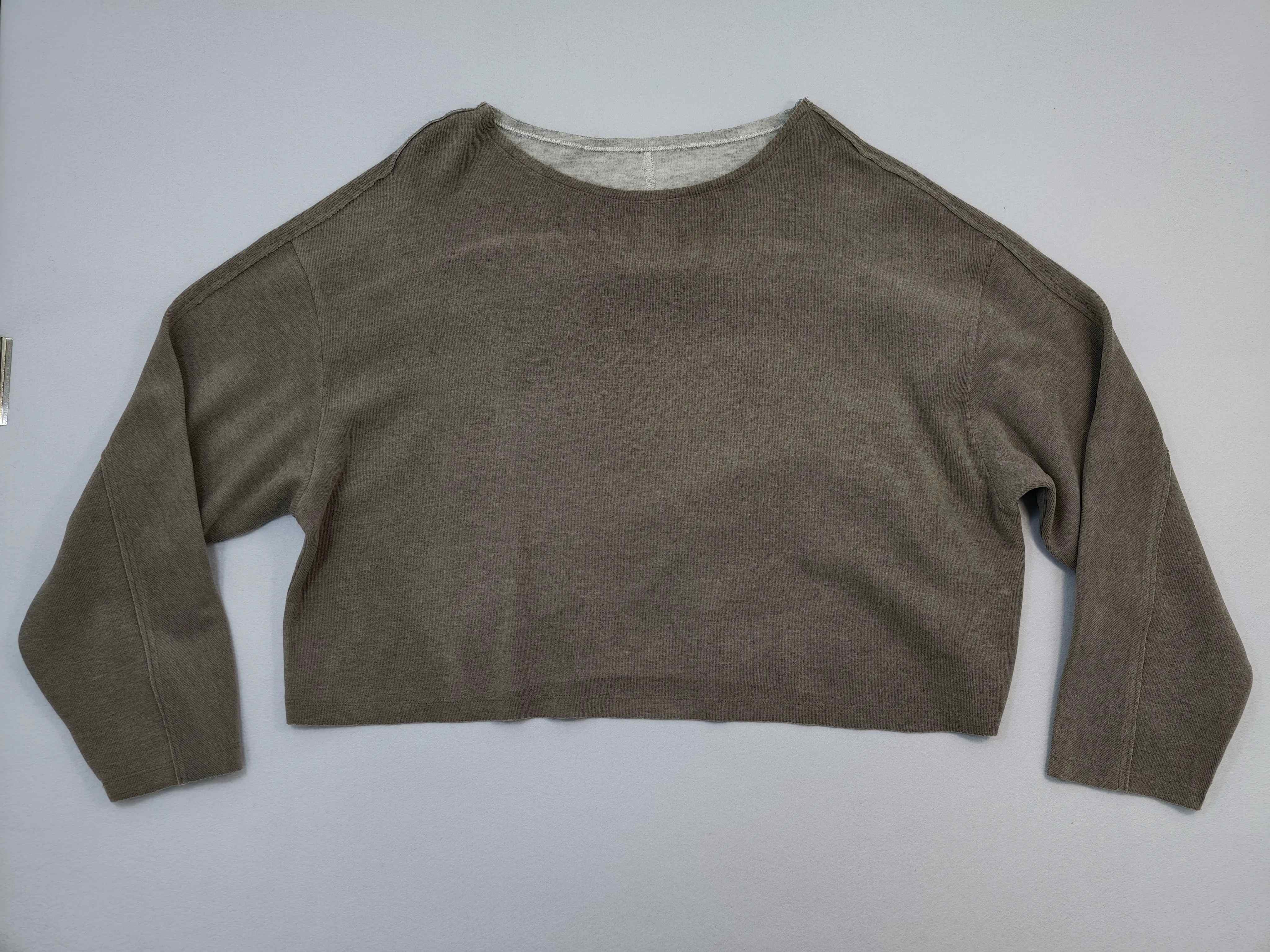 Brushed French rib cropped pullover front view for private label