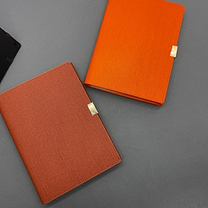 Business Planner
3 folding Leather Agenda
Paper Bound Notebook