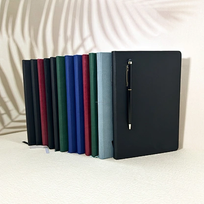 Avec stylo à bille en métal assorti
