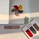 Niedliche Seitenmarkierungen mit individuell geprägtem Logo