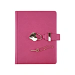 Journal avec couverture en similicuir et serrure à cœur