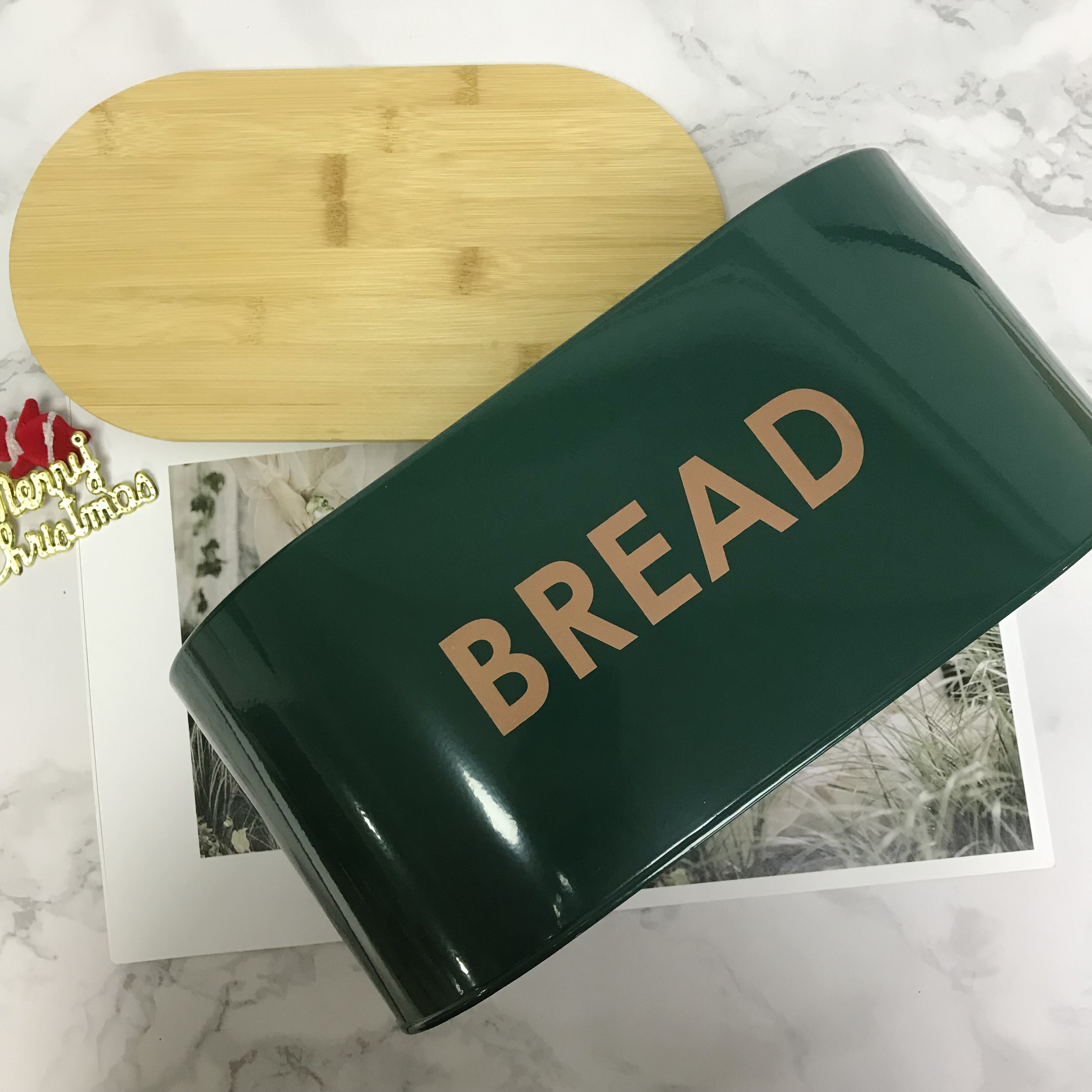 tin bread box