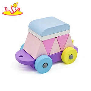 2019 New arrival educational wooden stacking train toy for kids W04A392