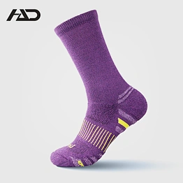 men's fashion design soft sport socks wholesale