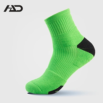 Cotton jacquard pile sport basketball socks