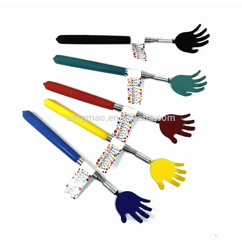 Retractable backscratcher for selling