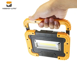 2018 New style 10W COB LED Work Light USB Input and Output 1000 lumens Rechargeable light