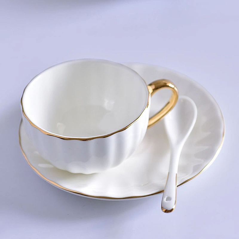 Innovative ceramic coffe cup with tray and spoon