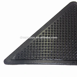 4 RUGGIES RUG CARPET MAT GRIPPERS NON SLIP SKID REUSABLE WASHABLE GRIPS