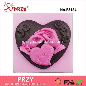 F3184 Large heart-shaped handmade chocolate mold silicone mold holding hands styling wedding gift