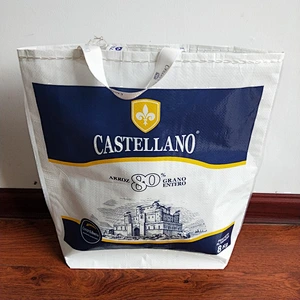 Custom wholesale white non-woven bag with portable bag for shopping