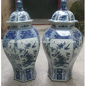 Chinese antique elegant porcelain jar