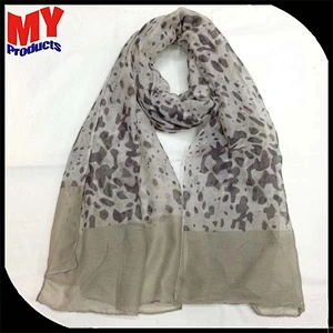 Comfortable Pretty women scarf