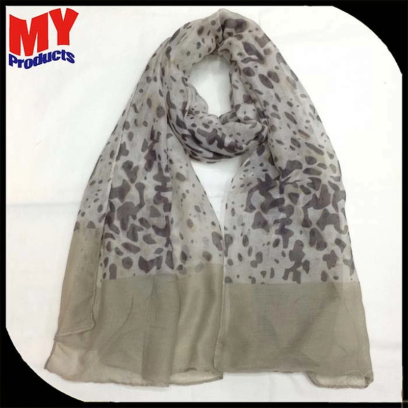 Comfortable Pretty women scarf