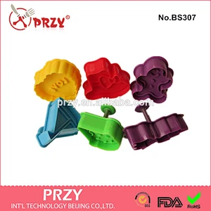 Hand pressure type spring biscuits mold