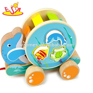 2018 Latest small animal pull toys wooden push pull toy for preschool W05B171
