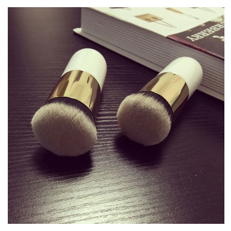 Hot selling fashion professional makeup tools kabuki brush