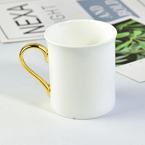 Hot sales fancy ceramic cup pink glaze mug gold handle cup 2019