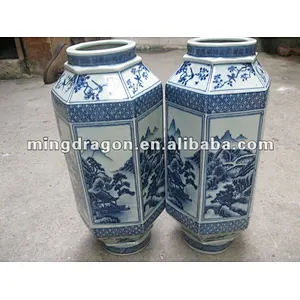 Chinese ancient blue and white antique porcelain vases