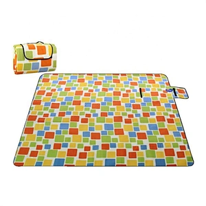 100% Polyester Foldable Pocket Outdoor Travel Camping  Waterproof Picnic Blanket
