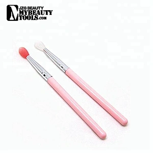 custom logo lip gloss makeup brush silicone