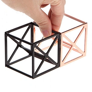 Makeup Sponge Puffs Display Holder Cosmetic Puff Display Stand Holder Support Tool