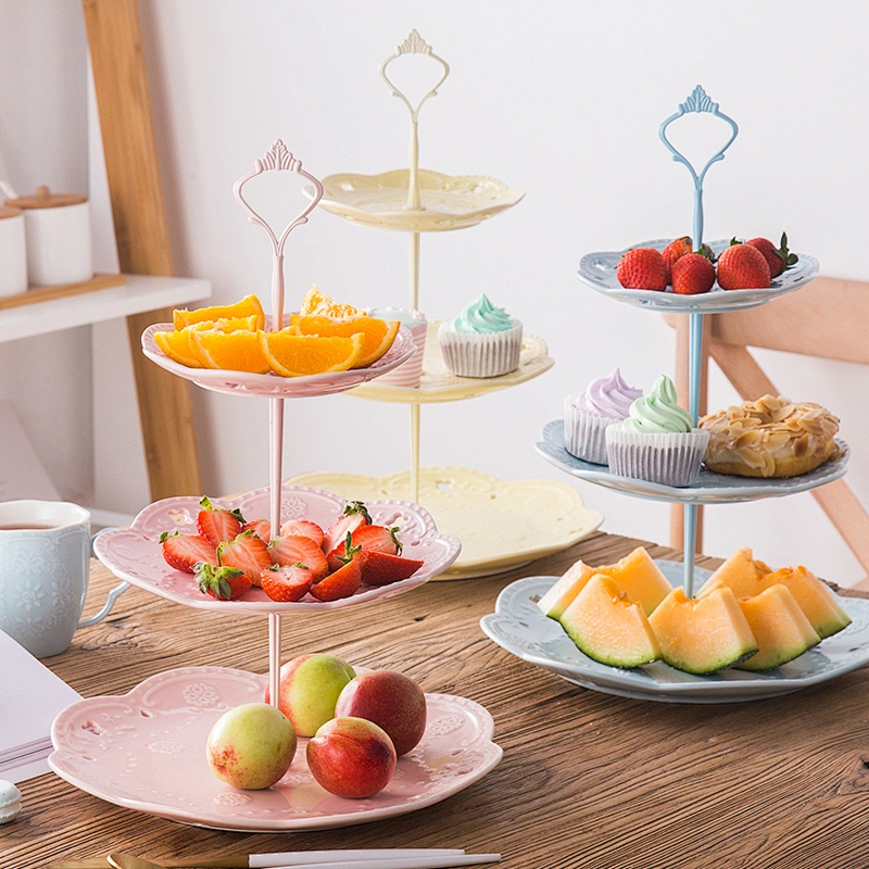 High Quality Customized Logo Tableware European Ceramic Three Layer Fruit Plate Ceramic Dessert Snake Dish