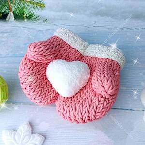Knitted mittens silicone soap molds Heart shape Gloves Soap gel Silica  Mould