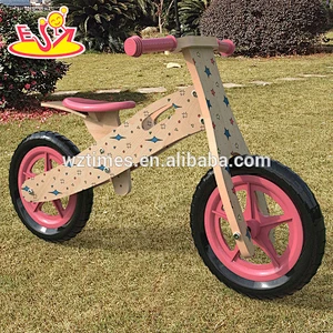 2018 Wholesale lovely wooden balance bikes for kids cartoon wooden bicycles for kids W16C177