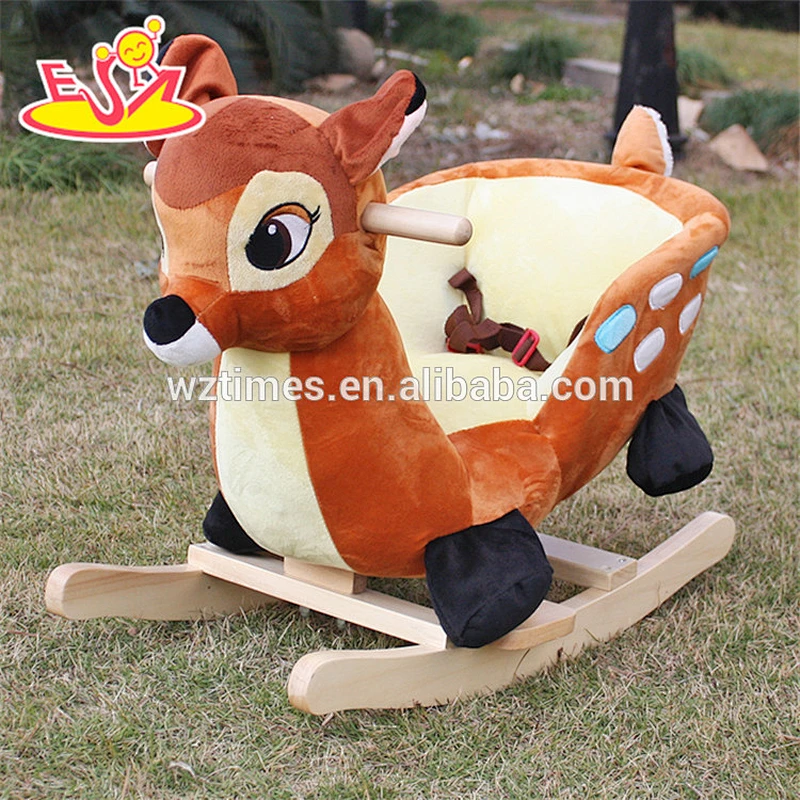 2018 new design lovely plush deer toddlers wooden rocking animals W16D074