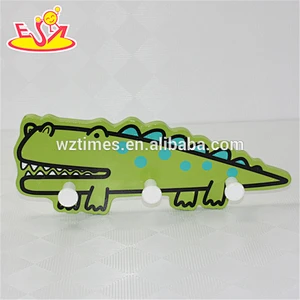 wholesale hot sale household necessities wooden coat hook for children W09B047