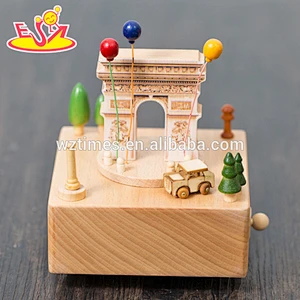 wholesale Customized cartoon wooden carousel music box natural color wood carousel music box W07B039