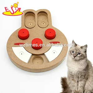 Wholesale most popular rabbit shaped wooden cat interactive toy for pets W06F063