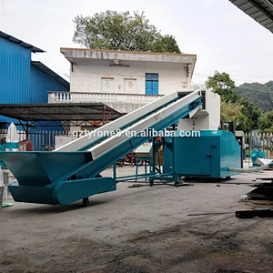 Large conveying capacity conveyor belt for plastic washing line