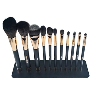 2018 Hot Brushes Magnetic Makeup Brushes with magnetic iron