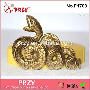 2015 hotsale Snake cake decor silicone cake mold