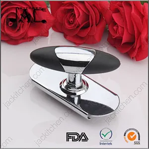 Hot Selling 2017 Amazon Stainless Steel Bottle Opener Keychain With Logo