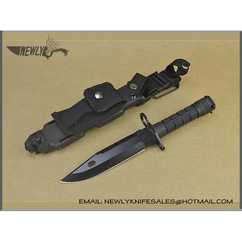 Custom Made Titanium Alloy Handle Wood Handle Combat Knife