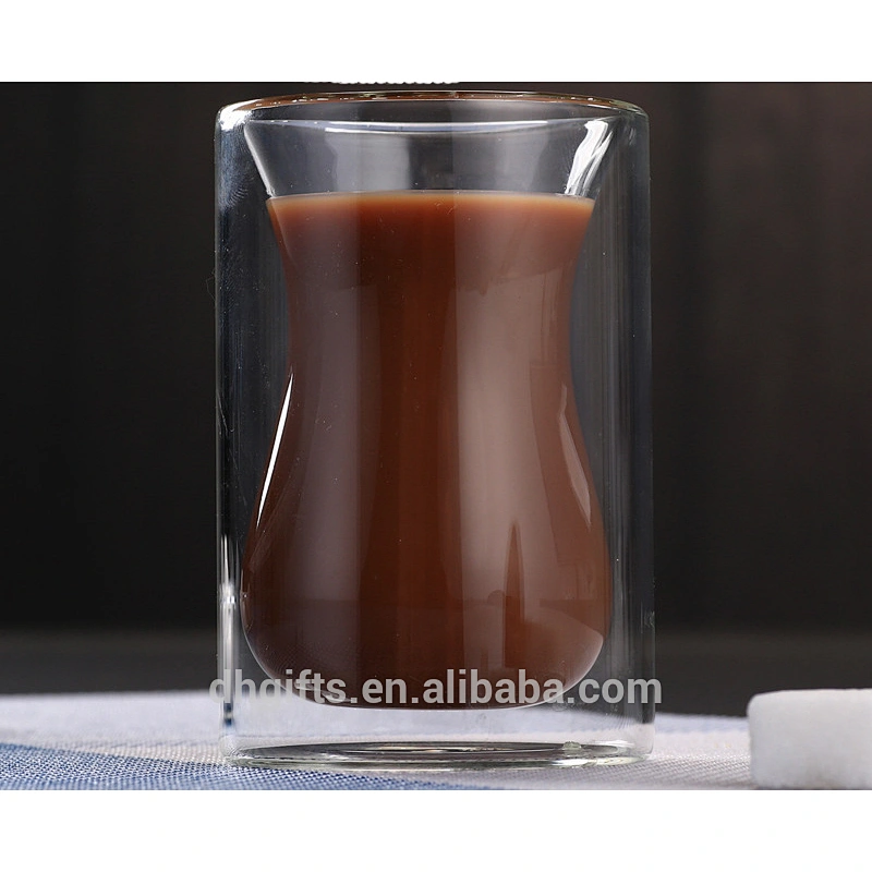 玻璃杯