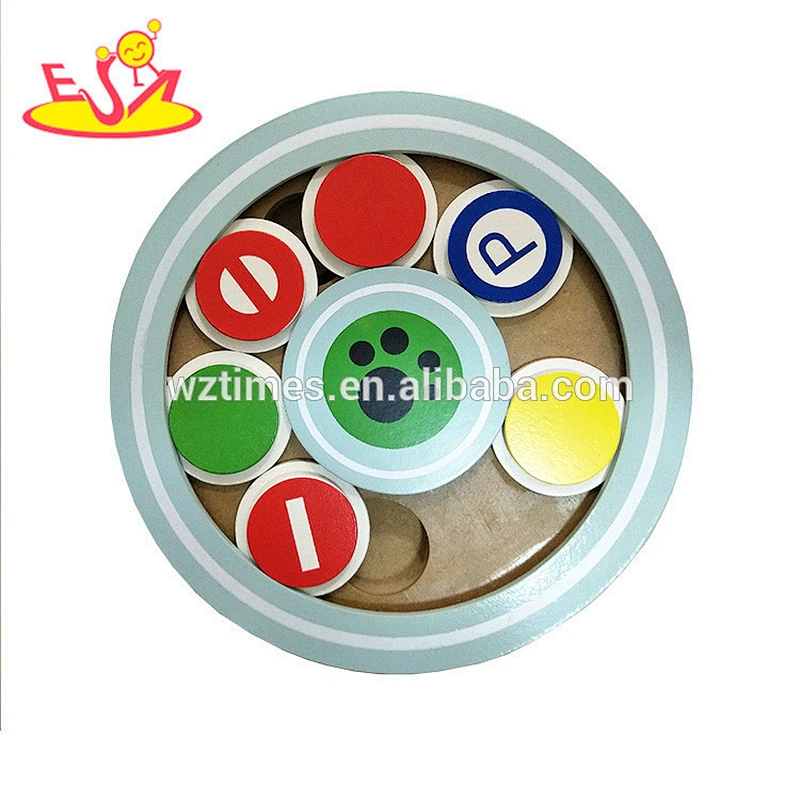Wholesale interactive IQ game wooden pets feeder puzzle hide and seek toys wooden pets feeder puzzle W06F040