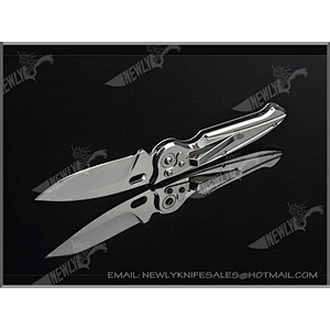 Outdoor Survival Tactical Knife Folding Pocket Knife