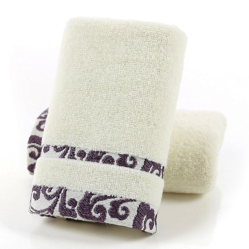 2018 New Style 100% Pure Cotton  Hand-Made  Bath Towel With Beautiful Silk Printing Package  Box