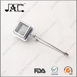 Sphere Locking Spice Tea Ball Strainer Mesh Infuser