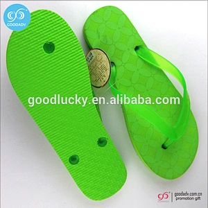 Guangzhou supply EVA outsole PVC strap flip flop factory stocked cheap flip flops